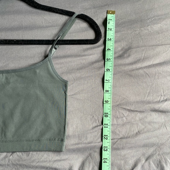NWT Dynamite Green Seamless Bralette Top. Extra Small, Medium and Large - Picture 7 of 13
